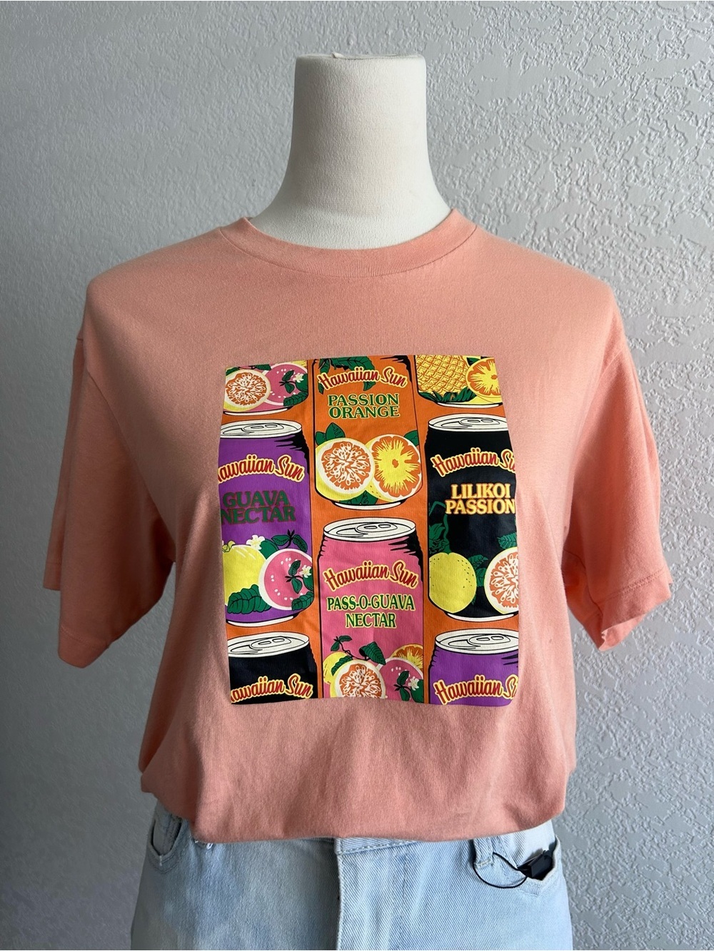 Uniqlo Hawaiian Sun Collaboration Limited Edition Peach Graphic Print Tee Shirt